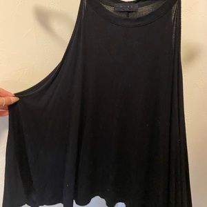 Comfortable black flowing top